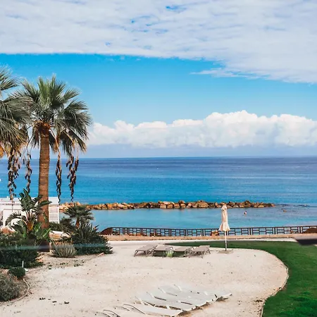 Beachfront Thalassa