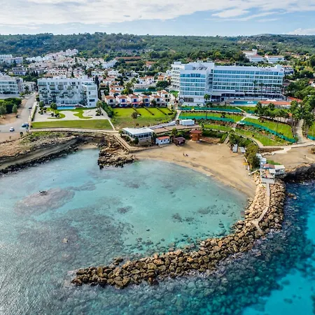 Beachfront Thalassa *