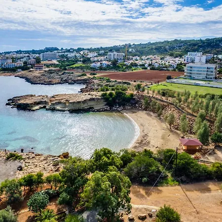 Beachfront Thalassa * بروتاراس