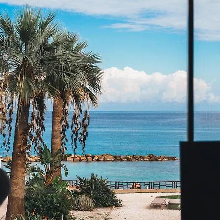 Beachfront Thalassa Protaras