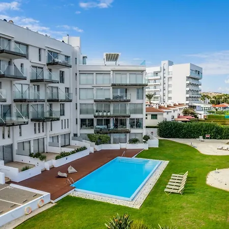 Beachfront Thalassa *