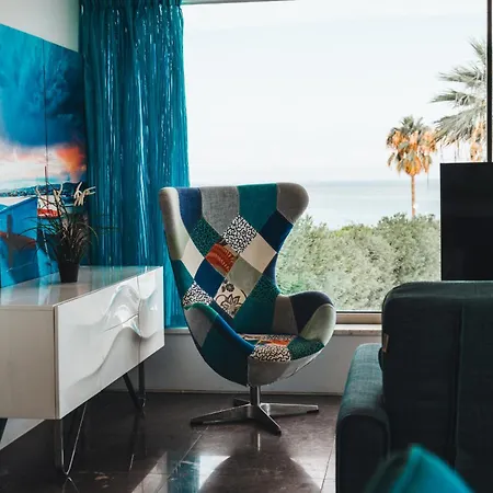 Beachfront Thalassa
